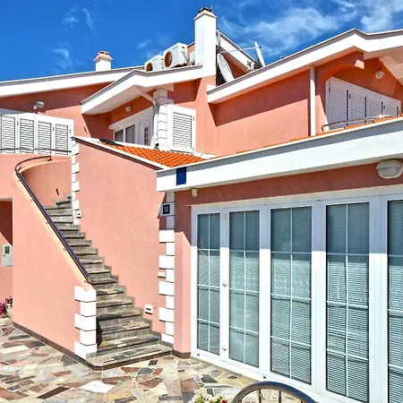 Niko Apartamento *