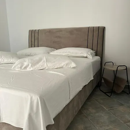 Apartamento Niko Nin